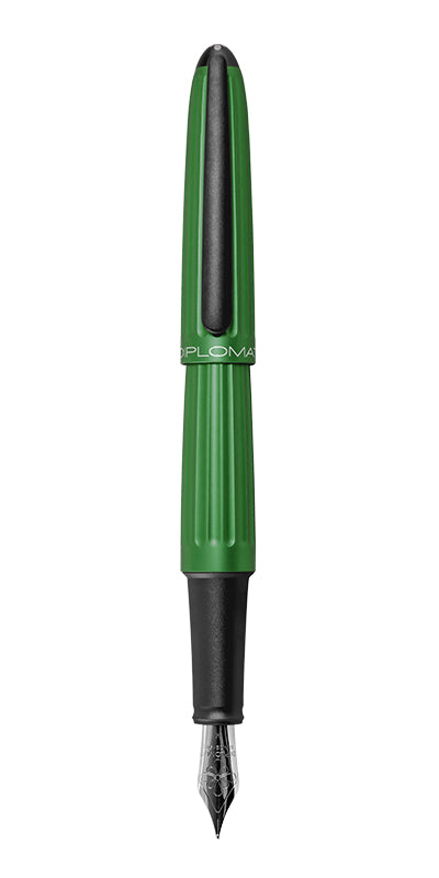 Diplomat | Diplomat Aero Fountain Pen, Green